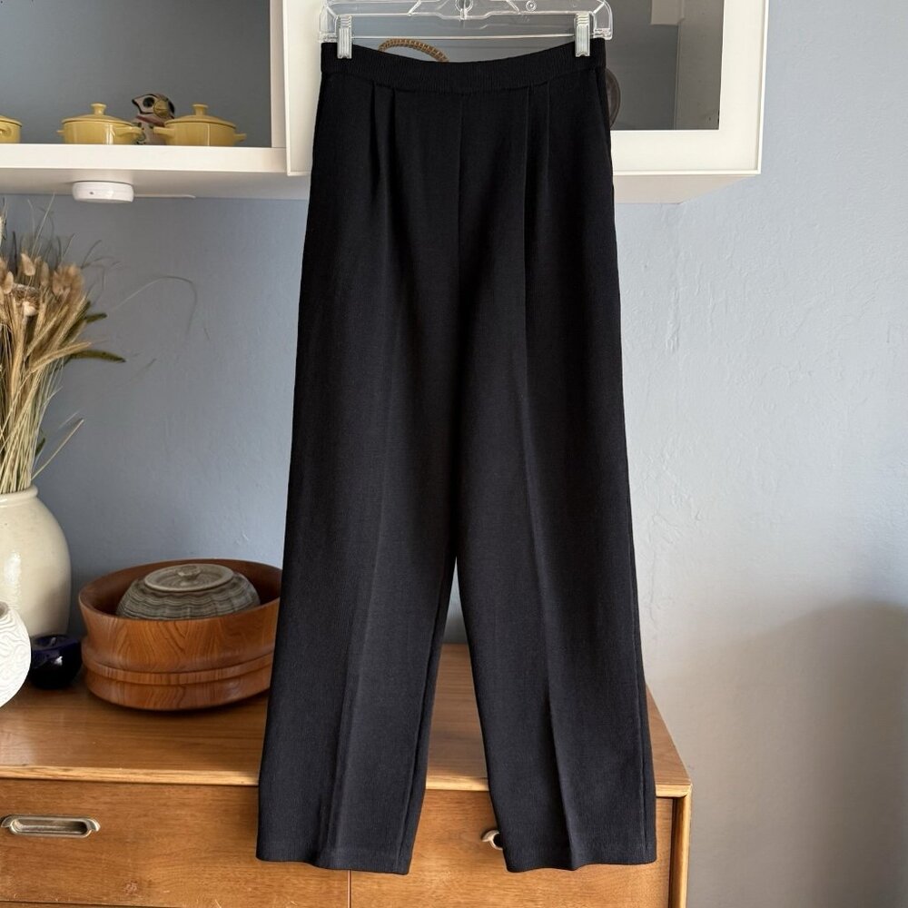 St John Basics Black Santana Knit Pleated Front Elastic Waist Pull-on Pants sz 6